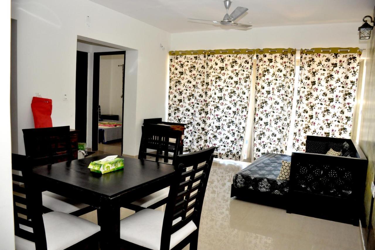 2Bhk Lake View Apartment Лаваса Екстериор снимка
